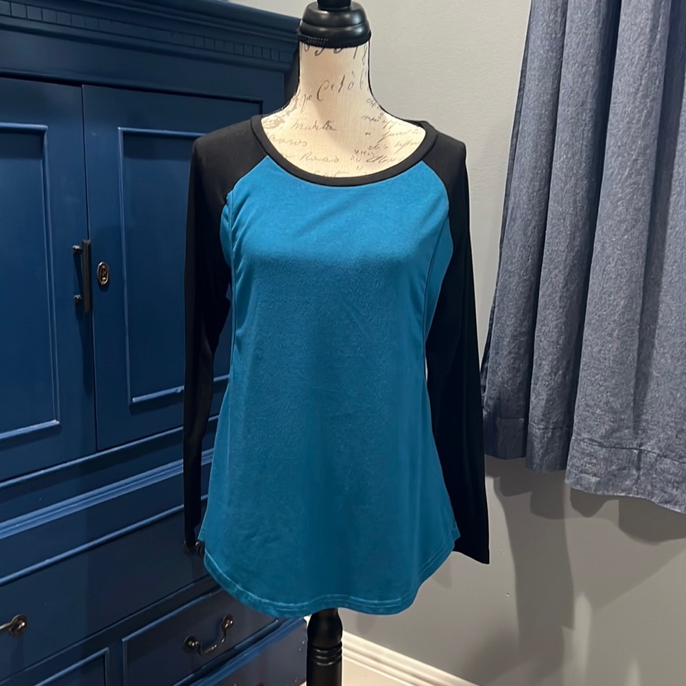 Nursing Top Long Sleeved Raglan Tee Maternity